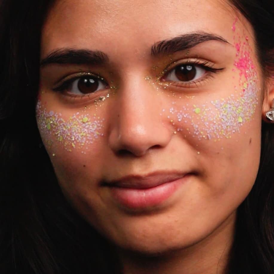 How to Apply Glitter Like a Pro